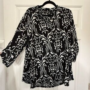 Black and White Patterned Blouse